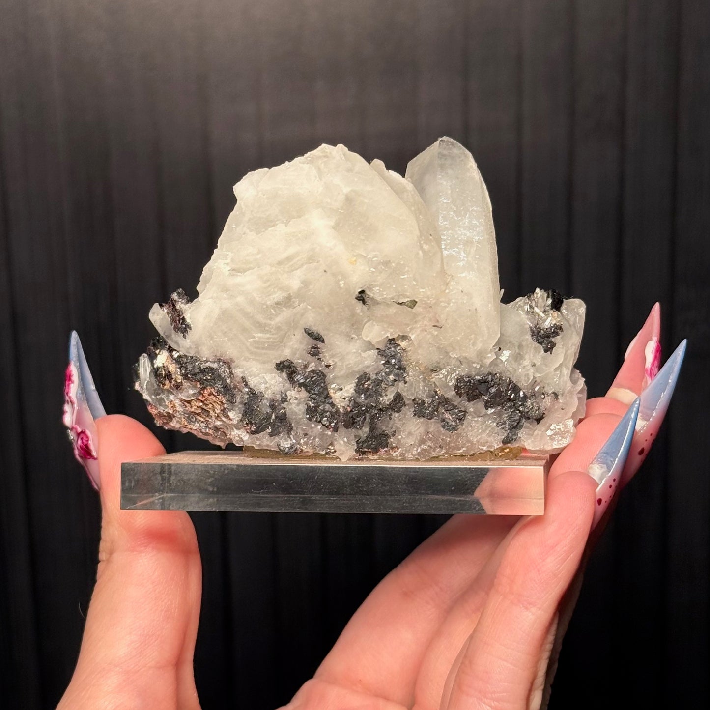 Quartz w/ Feberite